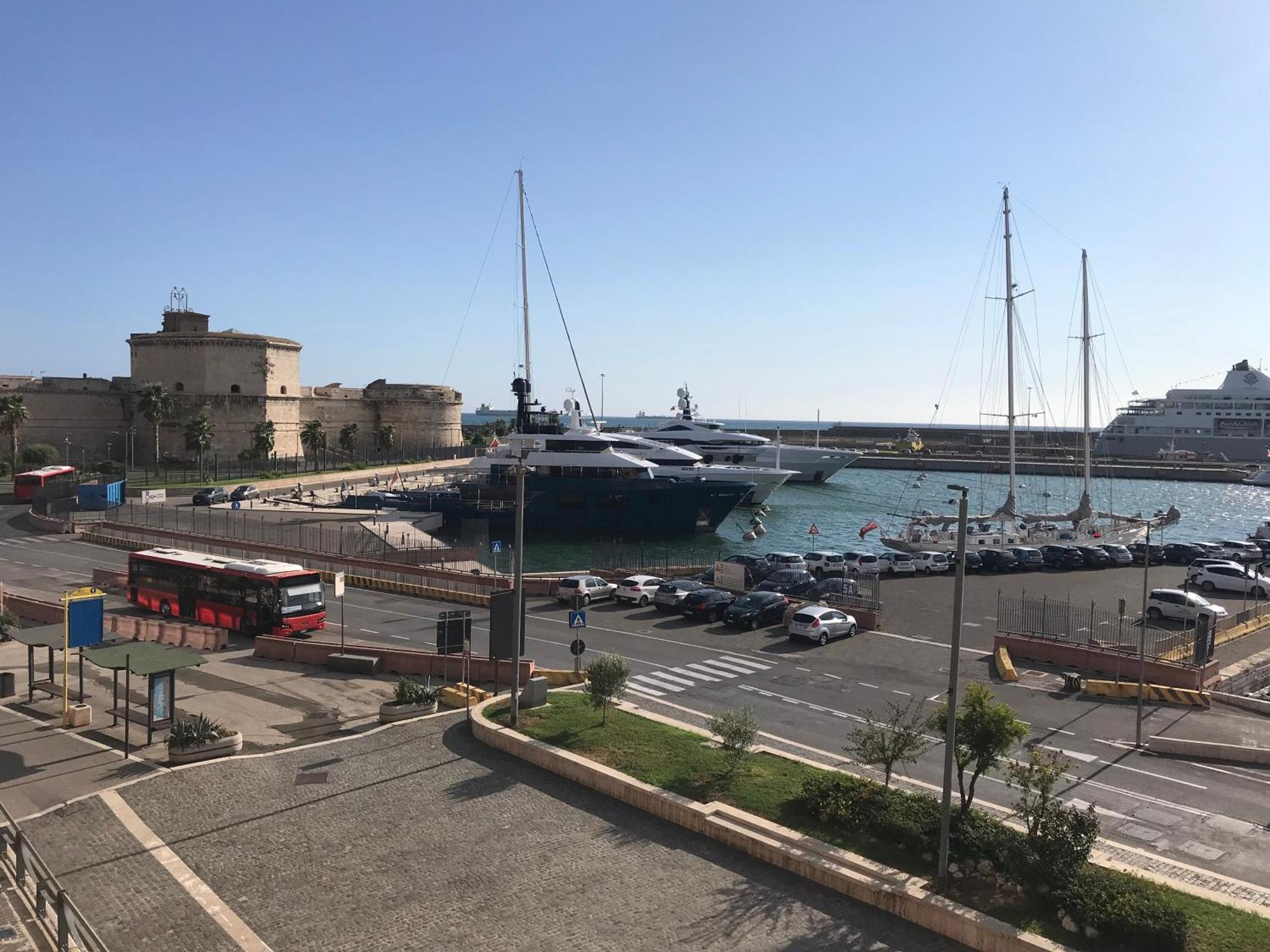 Hotel Sweet Dreams Civitavecchia Exteriér fotografie